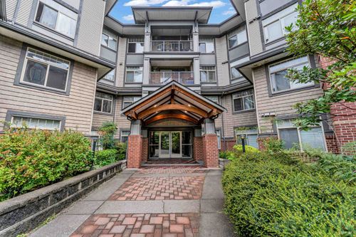 214-12020 207a St, Maple Ridge, BC, V2X8V2 | Card Image