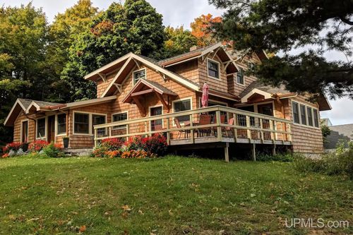 14339 N Lake Avenue, Grand Marais, MI, 49839 | Card Image