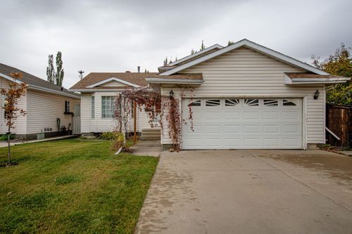 9048 104 Ave, Grande Prairie, AB, T8X1E6 | Card Image