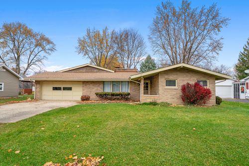 707 E Prairie St, Plano, IL, 60545-1261 | Card Image