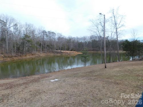 3163 Loomis St, Lincolnton, NC, 28092-7918 | Card Image