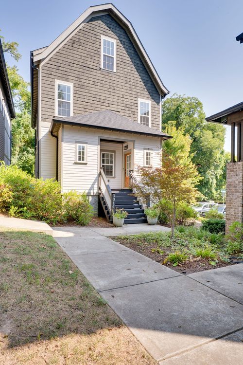3014 Forest Wander Way, Nashville, TN, 37206-2559 | Card Image