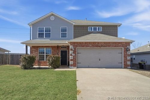 14760 Fern Pl, Glenpool, OK, 74033-2935 | Card Image