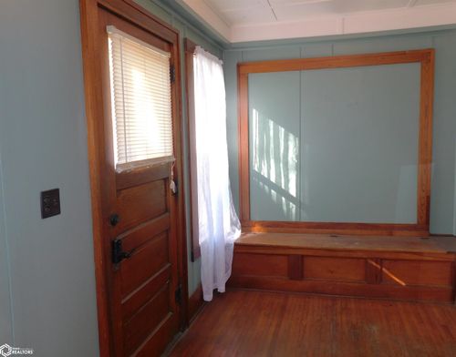 611 10th Ave, Manilla, IA, 51454-7727 | Card Image