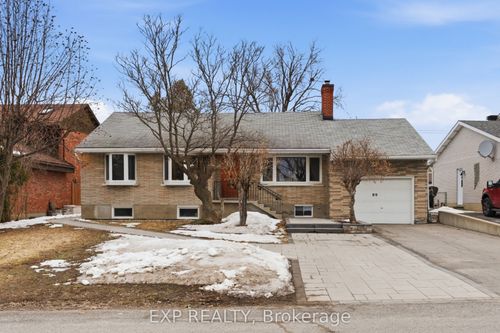 89 Norice St, Nepean, ON, K2G2X9 | Card Image