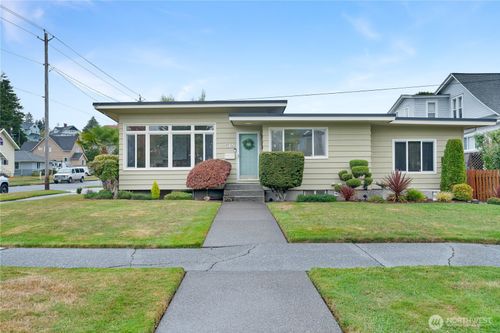 518 N Broadway Street, Aberdeen, WA, 98520 | Card Image