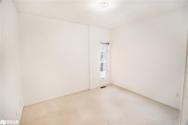 17 Mayfair Dr, House other with 5 bedrooms, 2 bathrooms and 4 parking in Barrie ON | Image 18