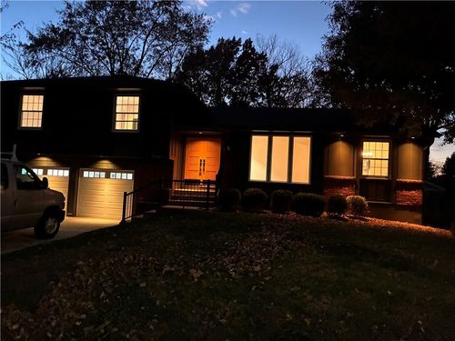 9948 Rosehill Rd, Lenexa, KS, 66215-1756 | Card Image