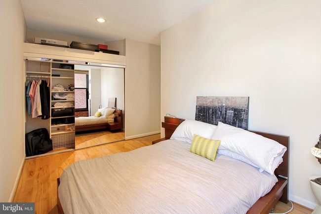 APT-808 - 1615 Q St Nw, Condo with 2 bedrooms, 1 bathrooms and null parking in WASHINGTON DC | Image 23