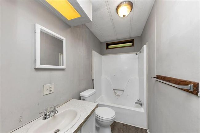 2017 S Deshon Rd, House other with 3 bedrooms, 2 bathrooms and 2 parking in lithonia GA | Image 23