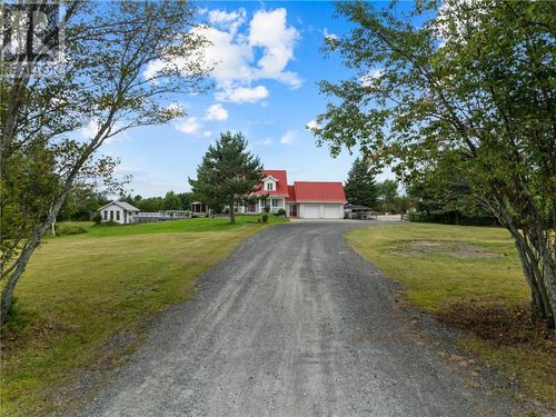 5041 Notre-Dame Ave, Hanmer, ON, P3P1X4 | Card Image