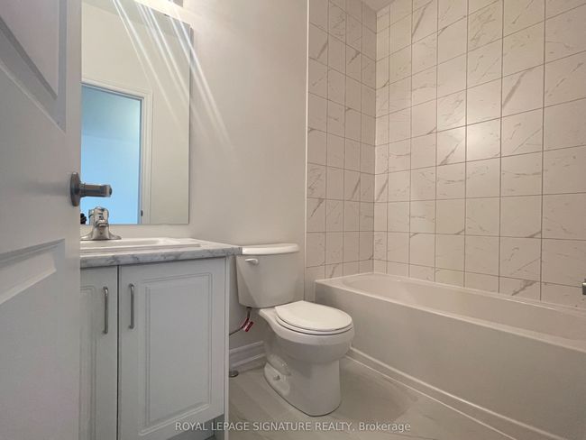 134 Wascana Rd, House attached with 4 bedrooms, 4 bathrooms and 1 parking in Vaughan ON | Image 11