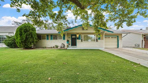 2022 Gunnison Ave, Grand Junction, CO, 81501-7930 | Card Image
