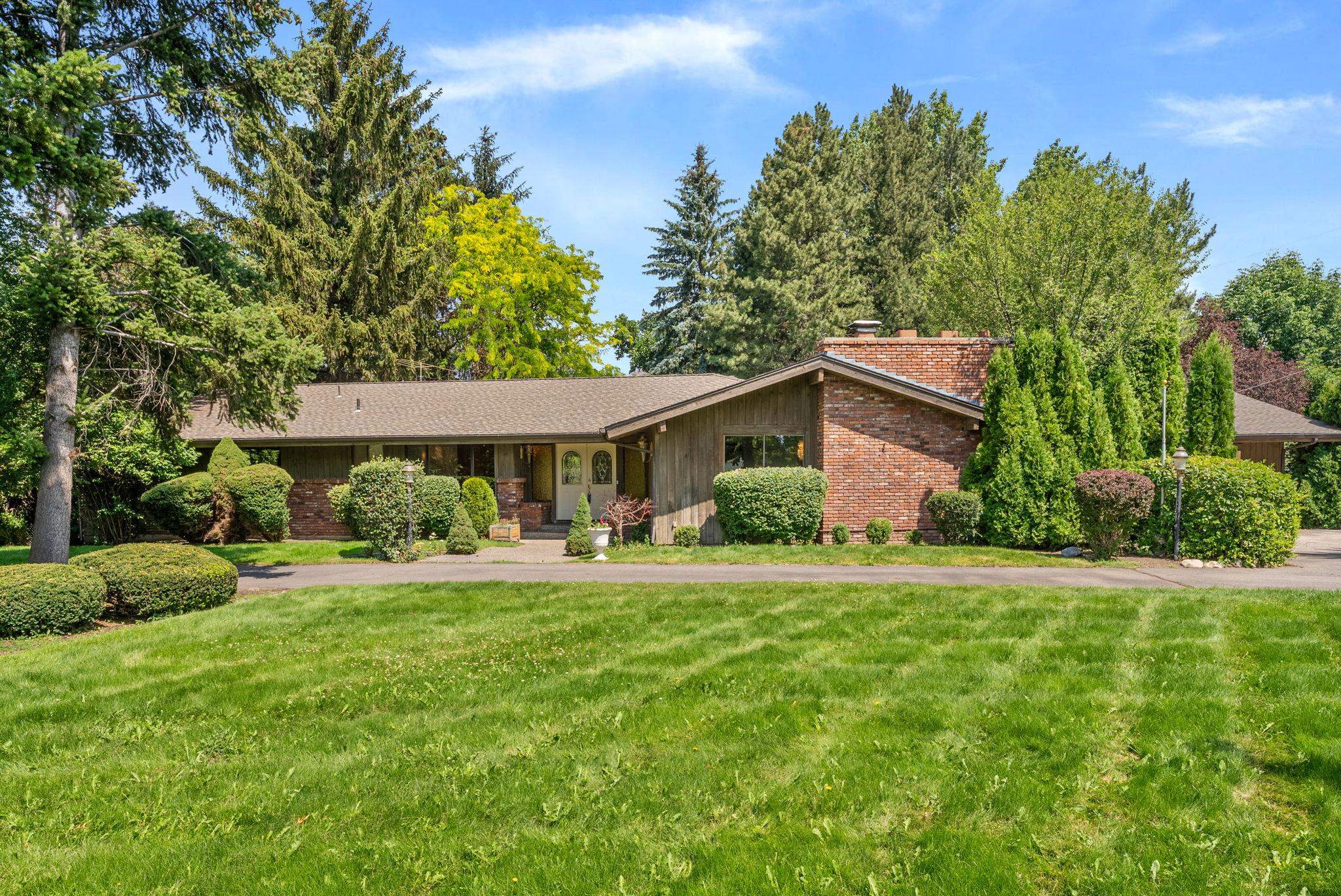 8th Ave, Spokane Valley, WA 99016