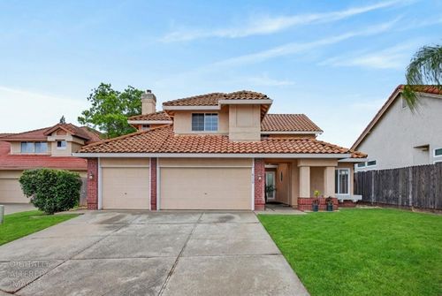 8174 Finmere Way, Sacramento, CA, 95829-6047 | Card Image