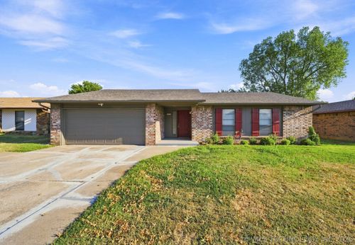 11813 78th St, Owasso, OK, 74055-3312 | Card Image