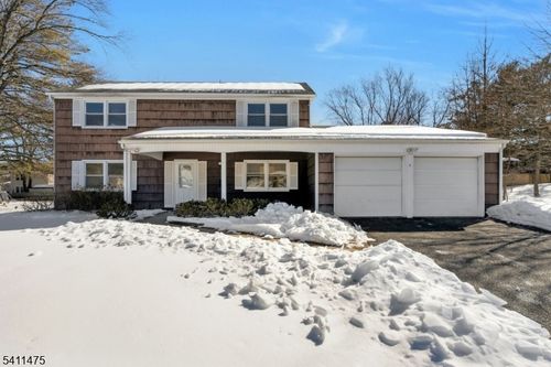 5 Marigold Ln, Somerset, NJ, 08873-2935 | Card Image