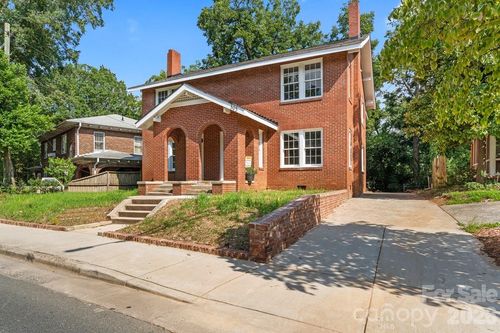 303 Lancaster Ave, Monroe, NC, 28112-5538 | Card Image