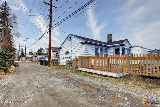 View From Alleyway | Image 32