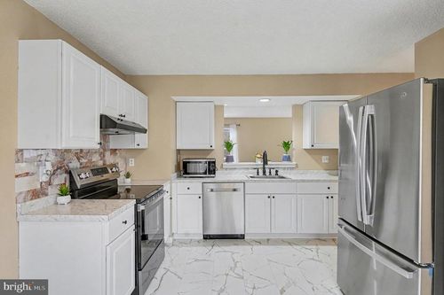 607 Knollwood Ct, STAFFORD, VA, 22554-7563 | Card Image