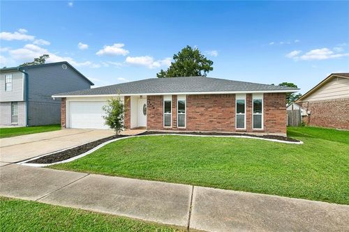 2476 Paige Janette Dr, Harvey, LA, 70058-2137 | Card Image