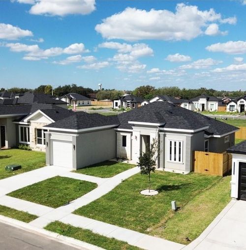 1217 E Evergreen Ave, San Juan, TX, 78589-2496 | Card Image