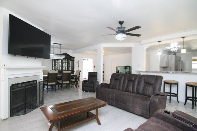 711 Main St, House other with 4 bedrooms, 3 bathrooms and null parking in Byron GA | Image 4
