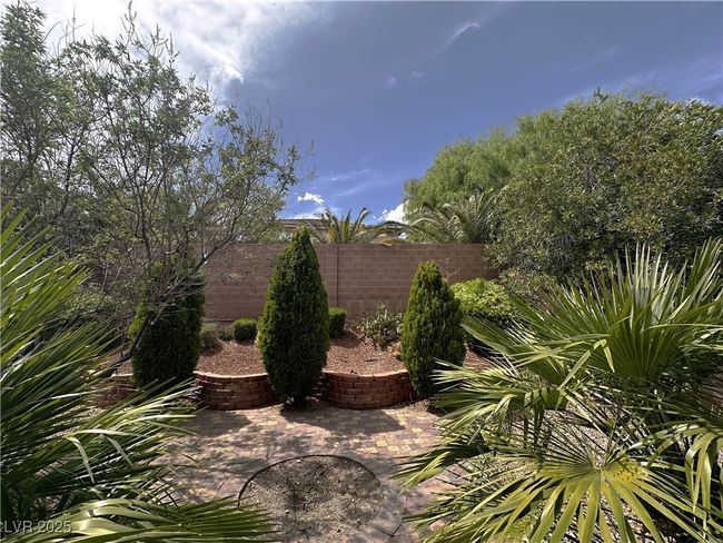 583 Siciliano St, House other with 3 bedrooms, 3 bathrooms and null parking in Las Vegas NV | Image 21
