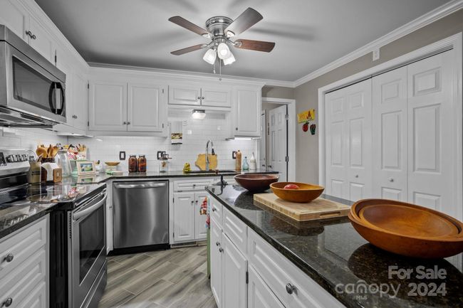 14674 Elkin Highway 268 None, House other with 3 bedrooms, 1 bathrooms and null parking in Ronda NC | Image 18