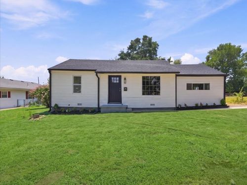 102 W 43rd St, Sand Springs, OK, 74063-3222 | Card Image