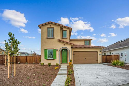 2001 Baker Pl, Woodland, CA, 95776-5626 | Card Image