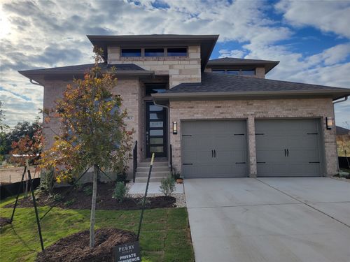 113 Bluff Creek Ln, Georgetown, TX, 78628-3751 | Card Image