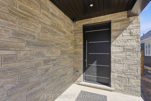 upper-3603 Gunning Drive, Niagara Falls, ON, L2G6L3 | Card Image