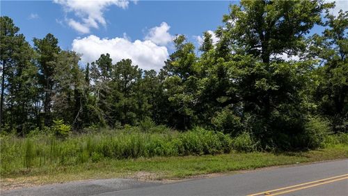 635 Highway 461, Hineston, LA, 71438-9736 | Card Image