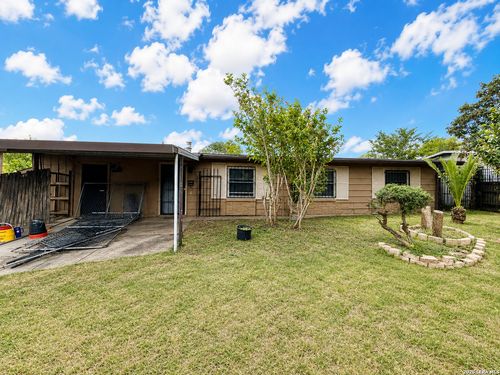 227 Rock Valley Dr, San Antonio, TX, 78227-4535 | Card Image