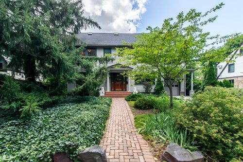 1928 Lorraine Pl, Ann Arbor, MI, 48104-3608 | Card Image