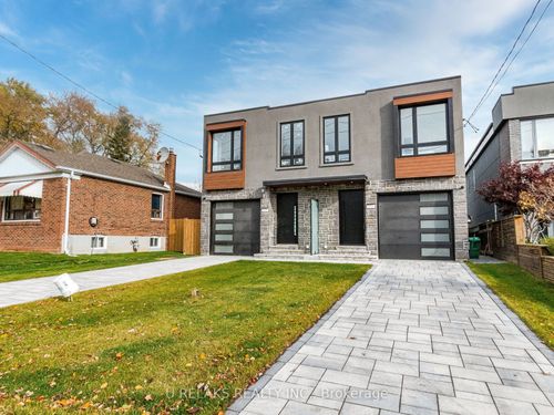 23B Maple Ave N, Mississauga, ON, L5H2R9 | Card Image
