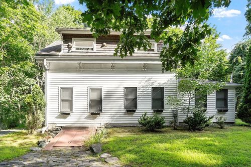 229 Bent St, Franklin, MA, 02038-1028 | Card Image