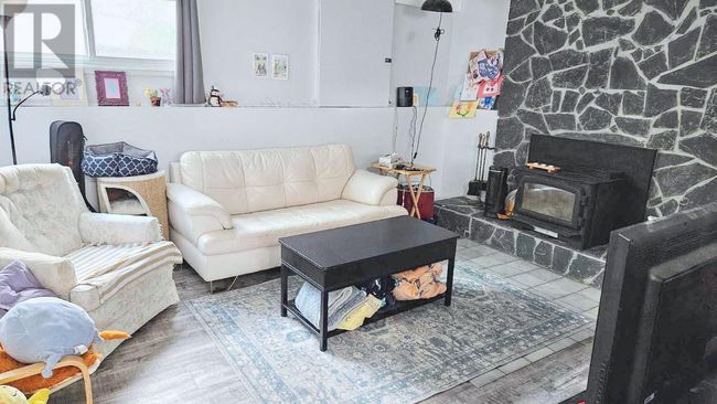 21 Duncan Ave, House other with 6 bedrooms, 4 bathrooms and 6 parking in Fruitvale BC | Image 8