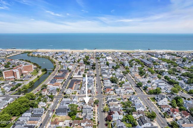404 Park Place Ave, House other with 4 bedrooms, 2 bathrooms and null parking in Bradley Beach NJ | Image 14