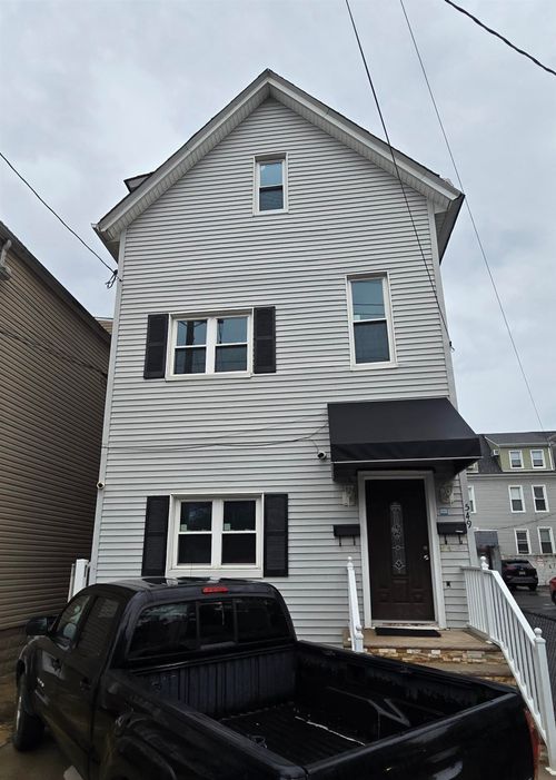 2nd-floor-549 Avenue E, Bayonne, NJ, 07002 | Card Image