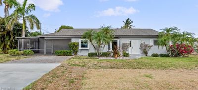 796 106th Avenue N, House other with 3 bedrooms, 2 bathrooms and null parking in Naples FL | Image 1