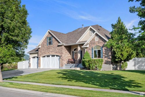 1811 Cooper St, Kaysville, UT, 84037-9698 | Card Image