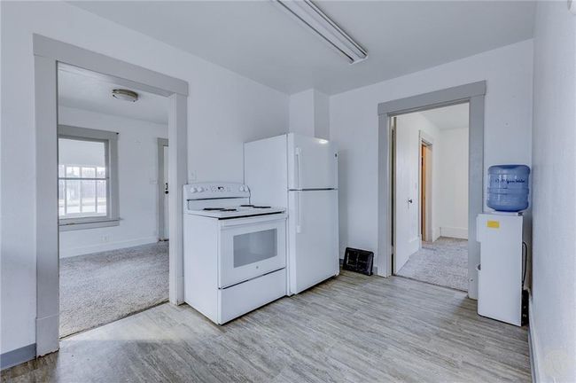 616 1 St St E, House other with 2 bedrooms, 1 bathrooms and null parking in Roundup MT | Image 10
