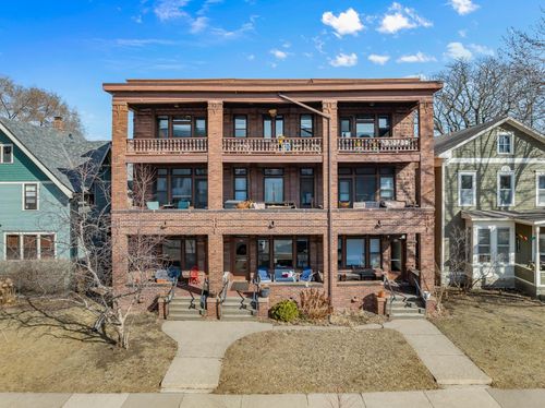 583 Holly Ave, Saint Paul, MN, 55102-3271 | Card Image