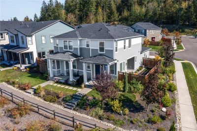 13226 192nd Avenue E, Townhouse with 3 bedrooms, 1 bathrooms and 2 parking in Bonney Lake WA | Image 1