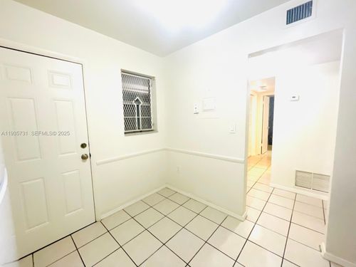 apt-306-1550 Ne 191st St, Miami, FL, 33179-4157 | Card Image