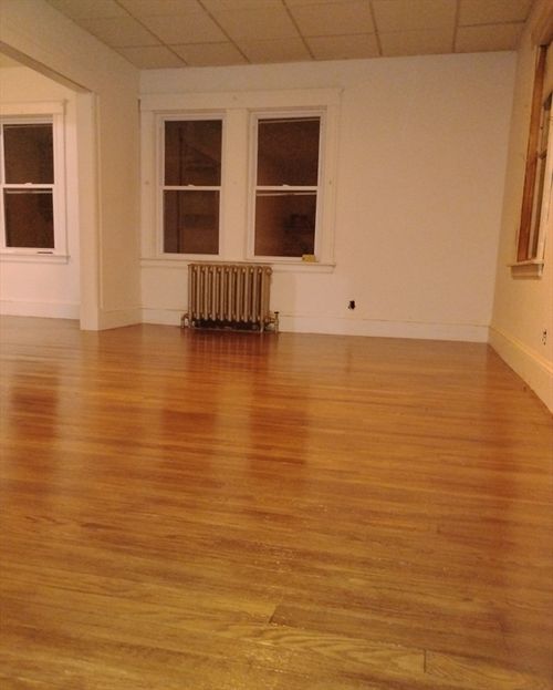 18 Spring St, Lexington, MA, 02421-7958 | Card Image