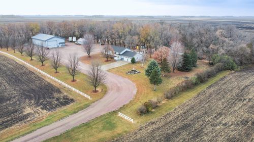 28895 State Highway 68, Wabasso, MN, 56293 | Card Image