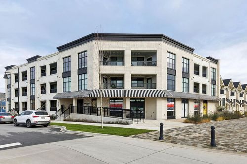 101-320 Ridge St, Delta, BC, V4L0B5 | Card Image